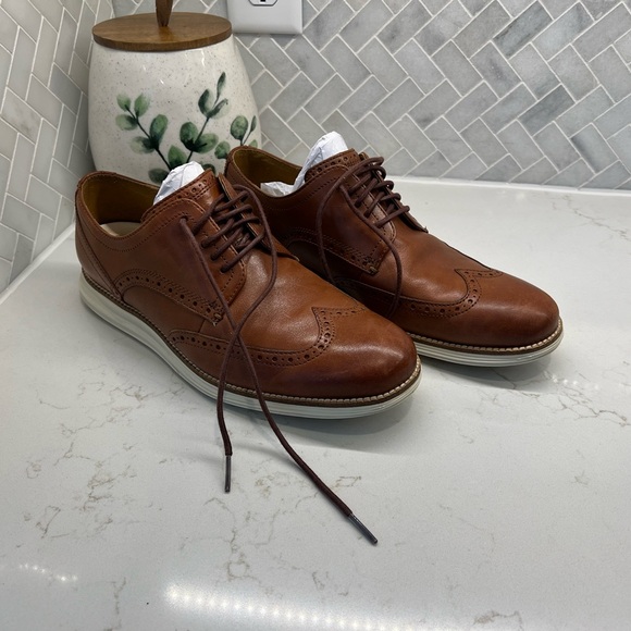 Cole Haan OriginalGrand Remastered Wingtip Oxfords - Picture 2 of 7